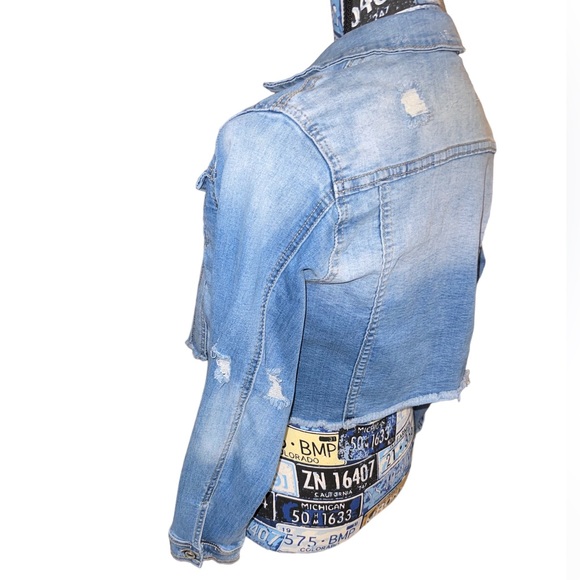 KanCan distressed cropped jean jacket - Picture 4 of 7